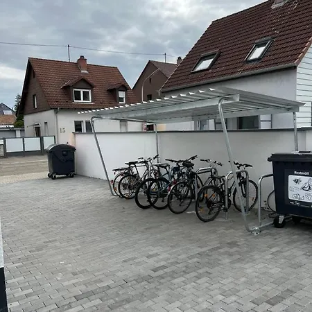 Gemuetliches Studio-Apartment In Karlsruhe Neureut - Naehe Uni-Kit-Messe, Fussbodenheizung, Regendusche, Waschmaschine, Stellplatz Exterior photo